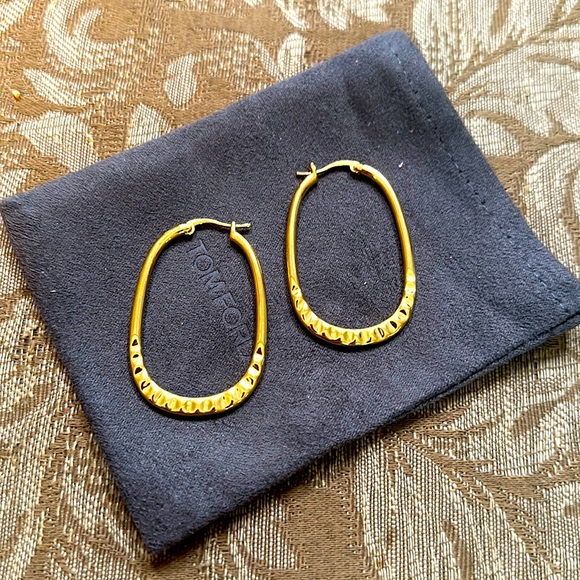Gold Tone Hoop Earrings - Picture 1 of 4